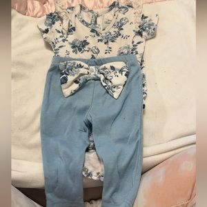 Baby girl outfit